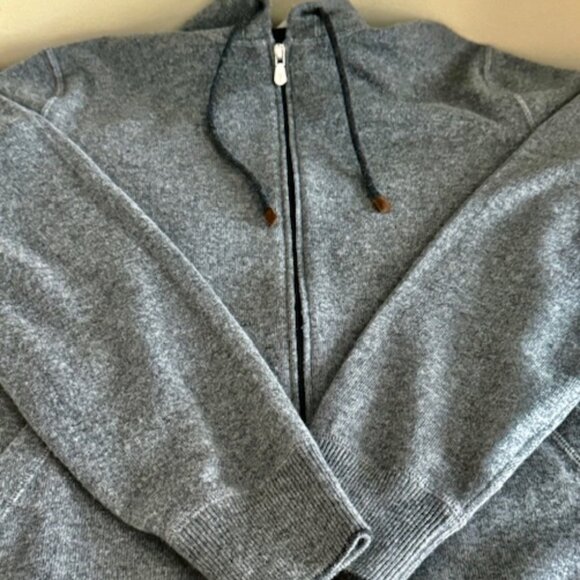 Brunello Cucinelli BRAND NEW 100% Cashmere Hoodie Sweater, Gray, Sz 50, $2695 RT - Picture 2 of 15